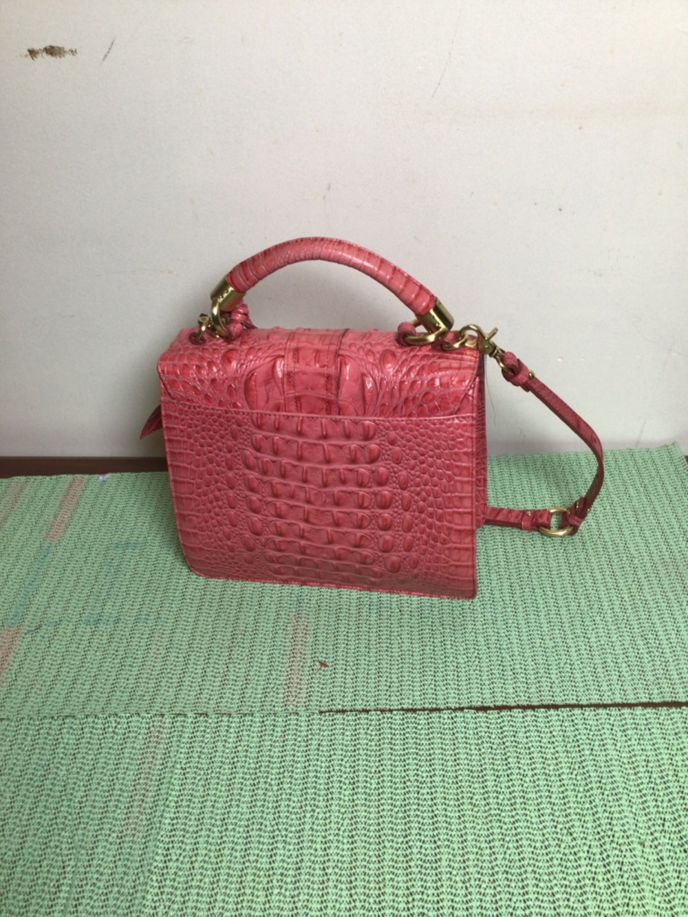 Brahmain Cor embossed with rosette tassels with GOLDTONE accent - Picture 4 of 12